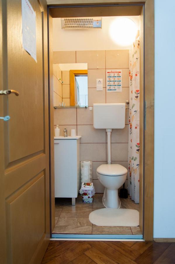 Cozy River View Apartment Карловац Экстерьер фото